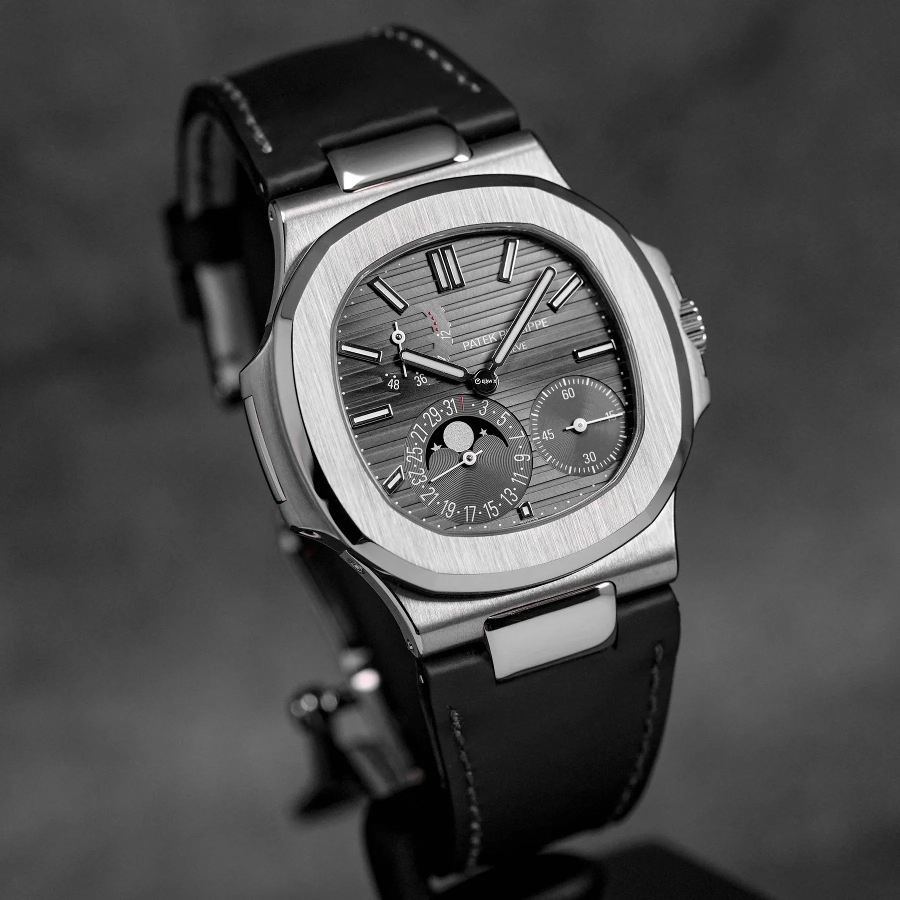 Patek Philippe Nautilus Annual Calendar Moon Phase – White Gold