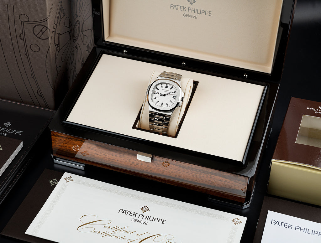 Patek Philippe Annual Calendar Chronograph – Steel White Dial