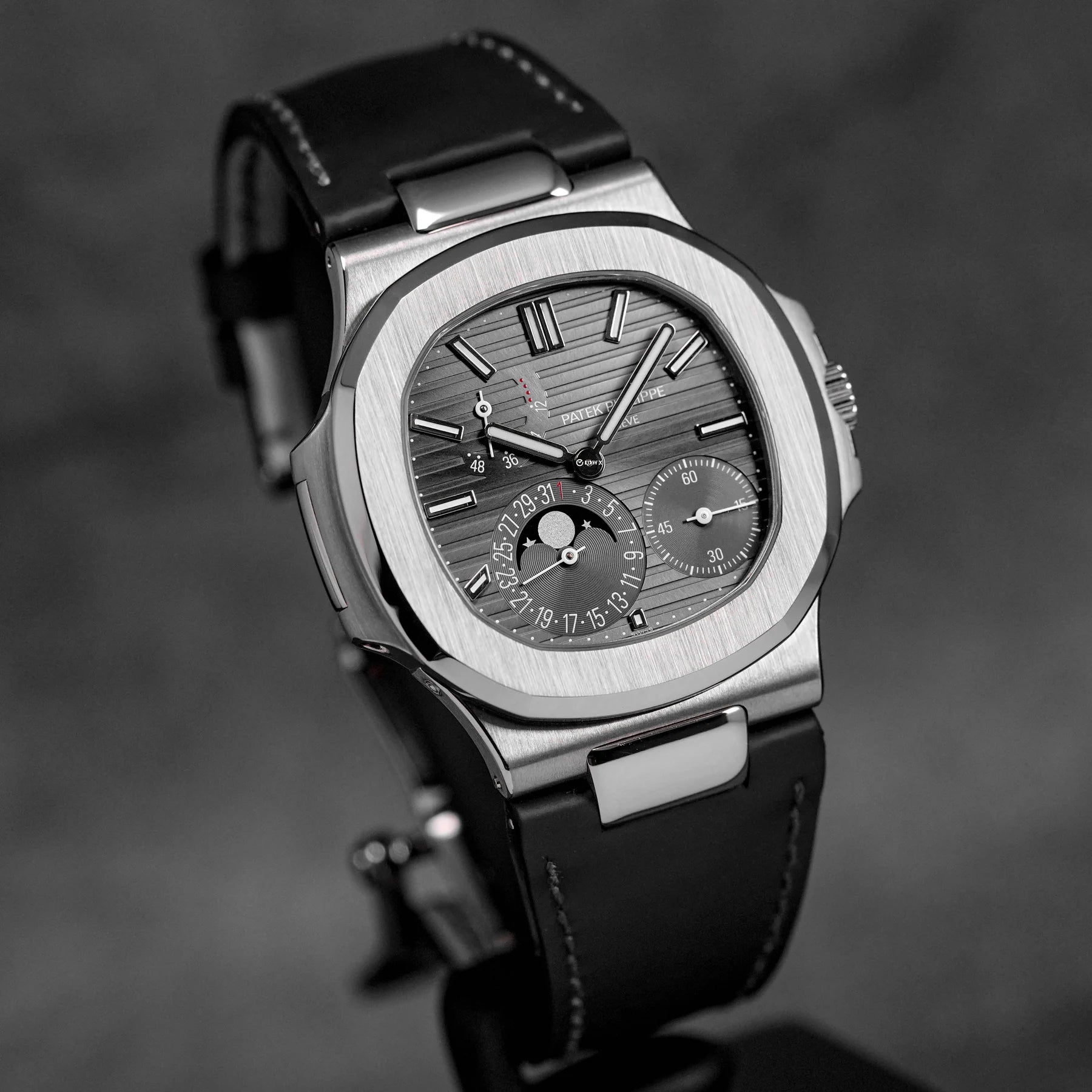 Patek Philippe Nautilus Annual Calendar Moon Phase – White Gold