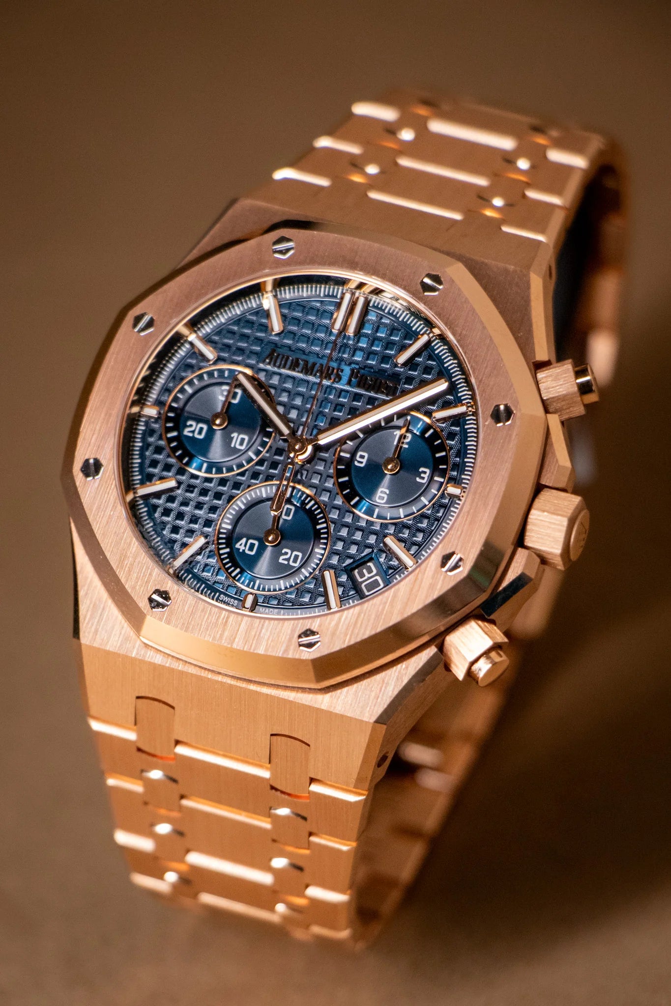 Audemars Piguet Royal Oak Chronograph – Full Rose Gold Blue Dial