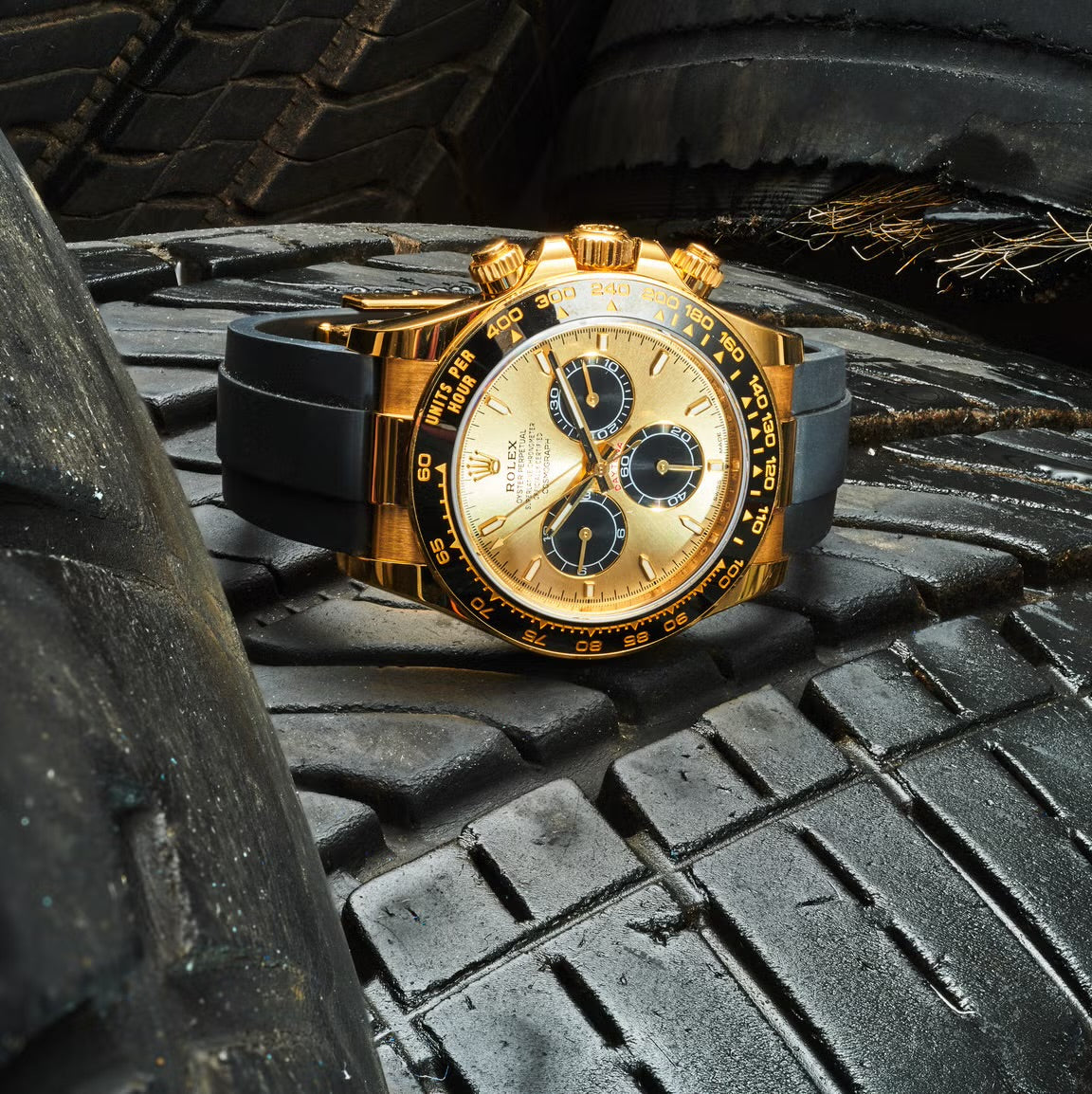 Rolex Cosmograph Daytona – Black Dial on Oysterflex