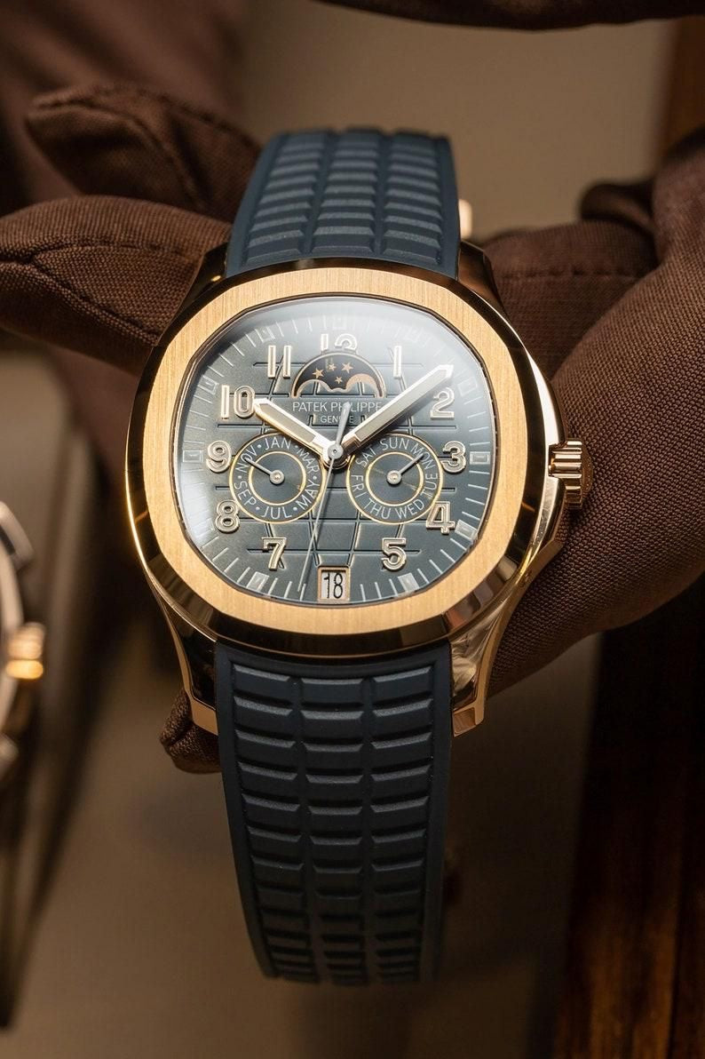 Patek Philippe Aquanaut Luce Annual Calendar Travel Time – Rose Gold