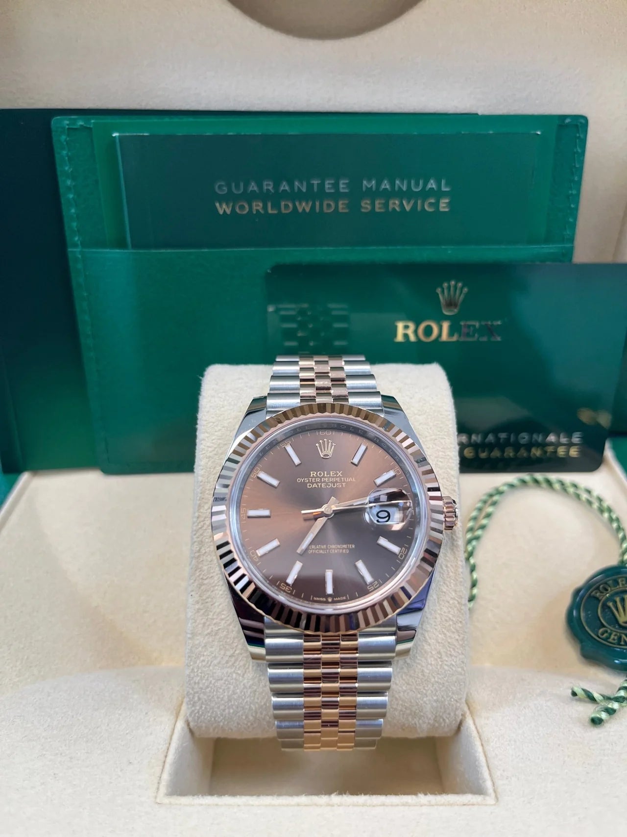 Rolex Oyster Perpetual Datejust 41 – Brown Diamond Dial