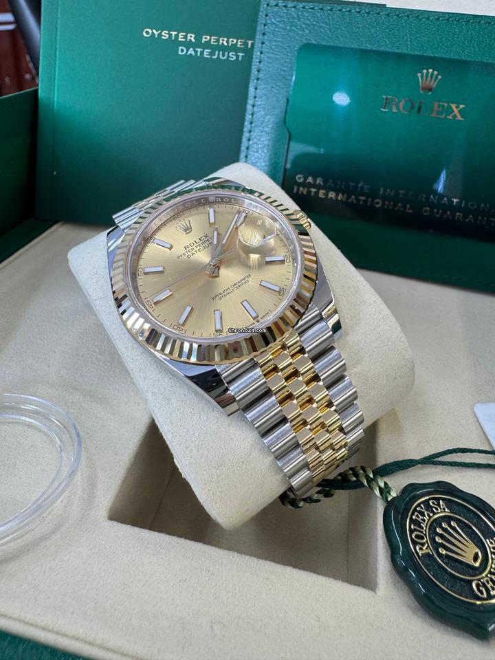 Rolex Oyster Perpetual Datejust 41 – Champagne Dial