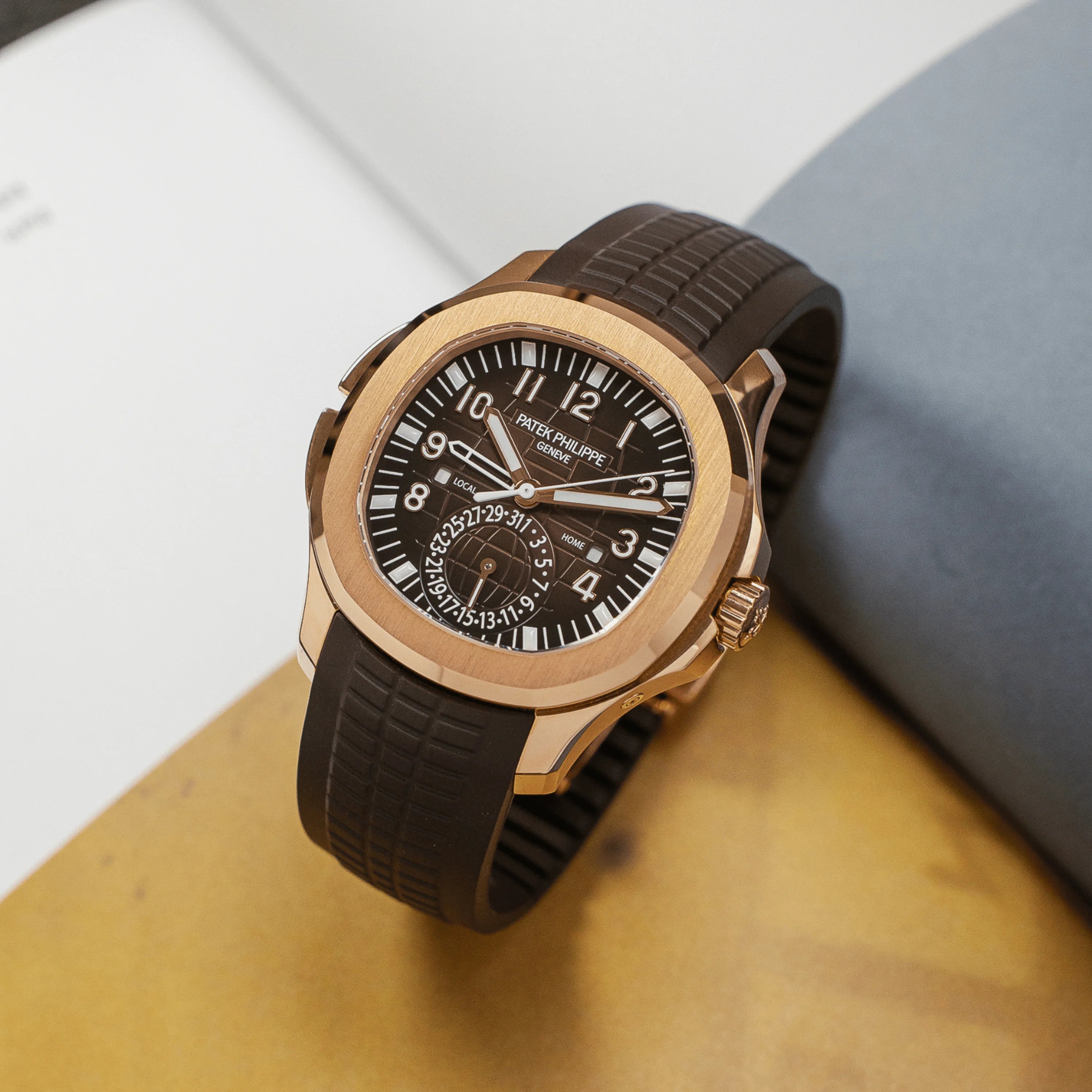 Patek Philippe Aquanaut Chronograph – Full Rose Gold Brown Dial