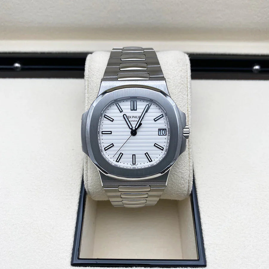 Patek Philippe Annual Calendar Chronograph – Steel White Dial