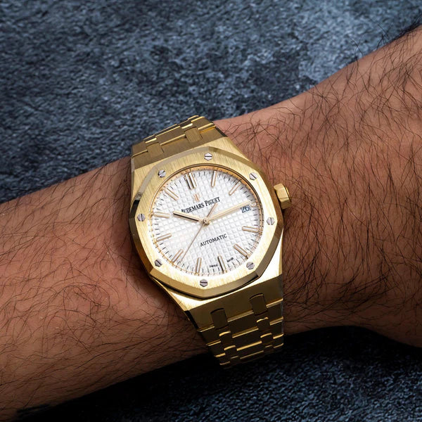 Audemars Piguet Royal Oak Frosted Gold Selfwinding – 18K Yellow Gold