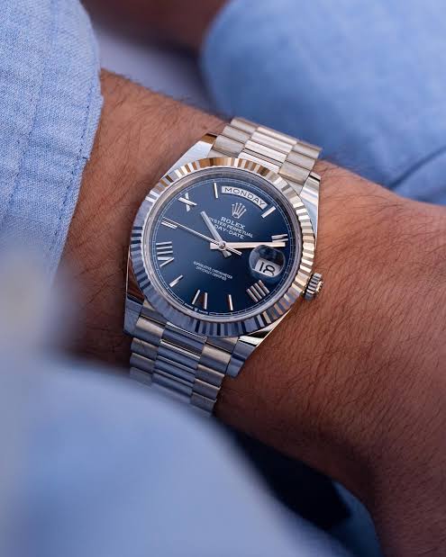 Rolex Oyster Perpetual Day-Date 40 – Blue Dial with Roman Numerals