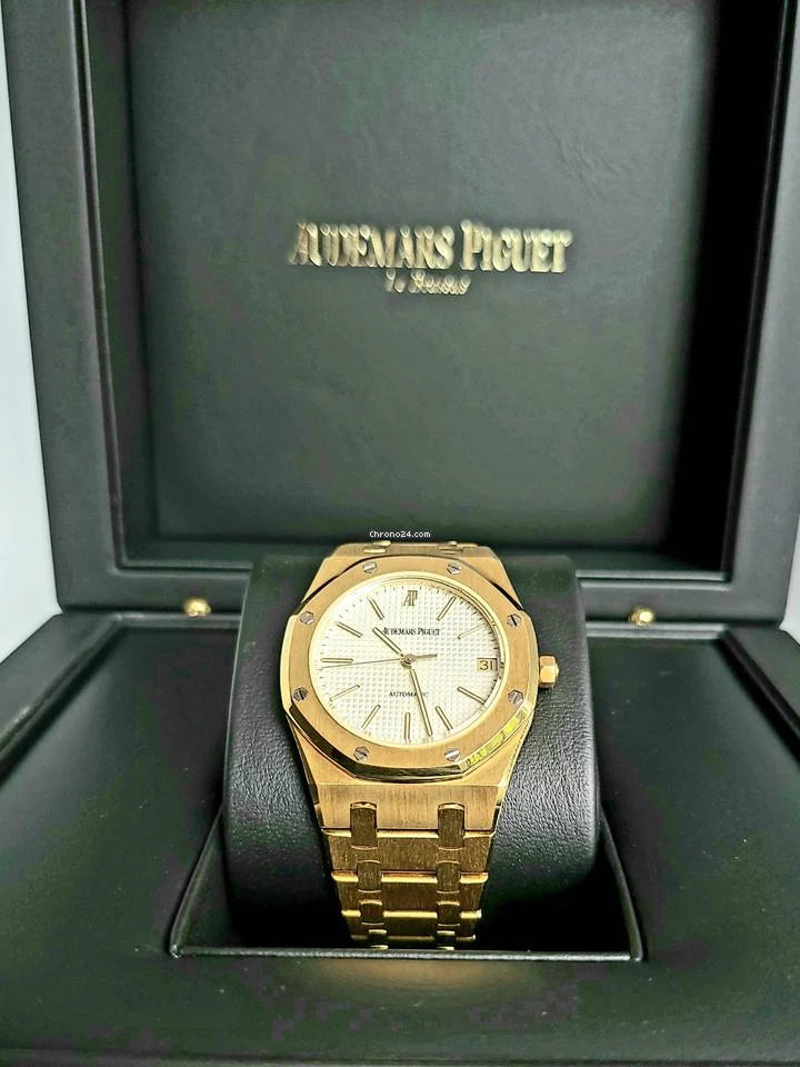Audemars Piguet Royal Oak Frosted Gold Selfwinding – 18K Yellow Gold