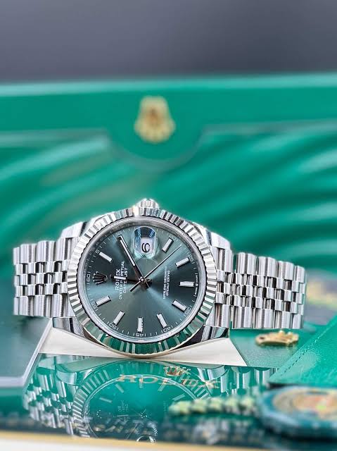 Datejust 41 – Green Dial on Jubilee