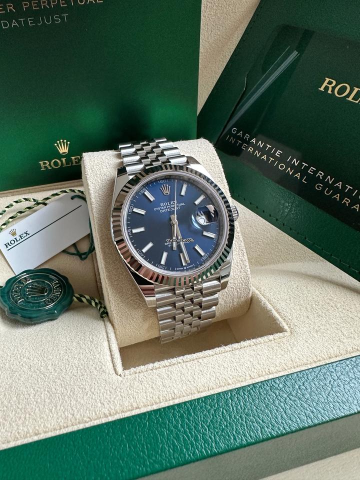 Rolex Datejust 41 – Blue Dial – Stainless Steel – Jubilee Bracelet – Fluted Bezel